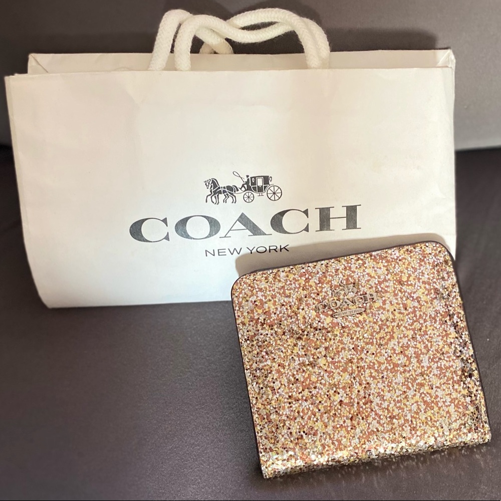 Coach Glitter Single Fold Snap-close Wallet